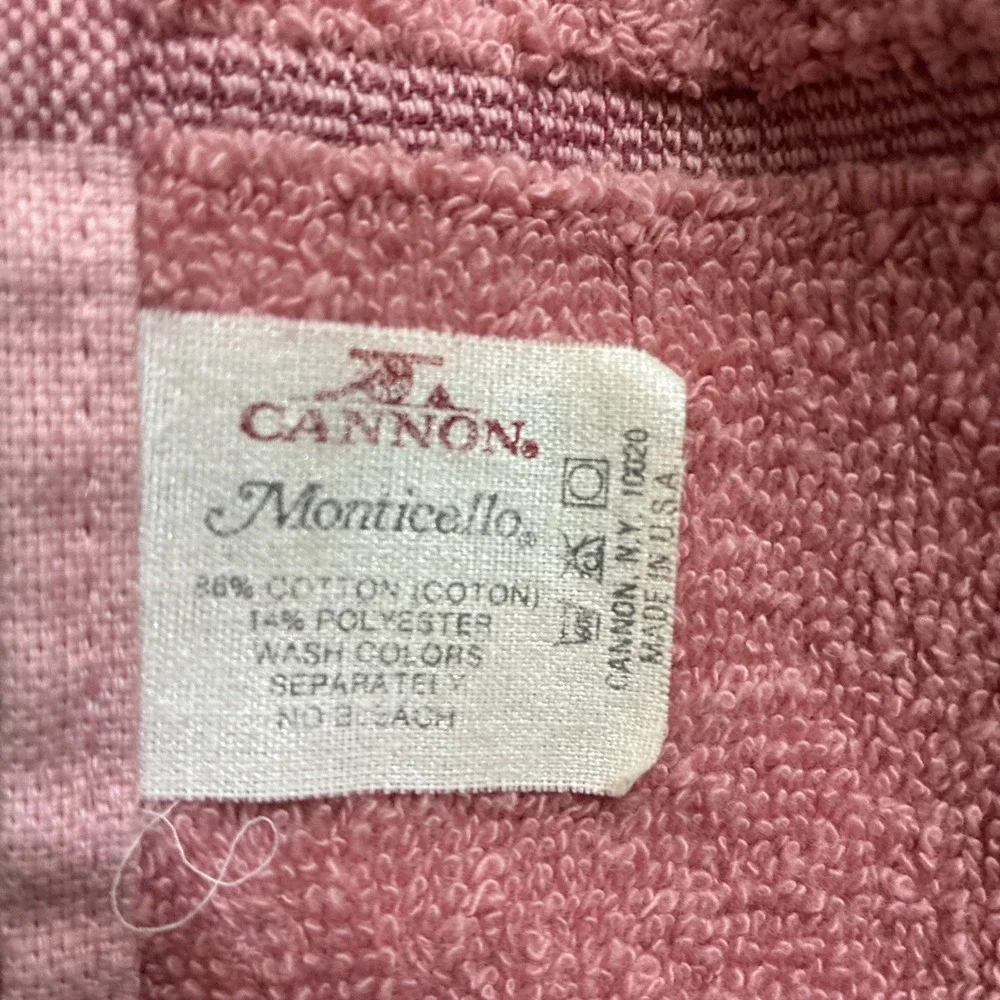 One VTG Cannon Monticello Pink Towel Bath Sized Fringed 44